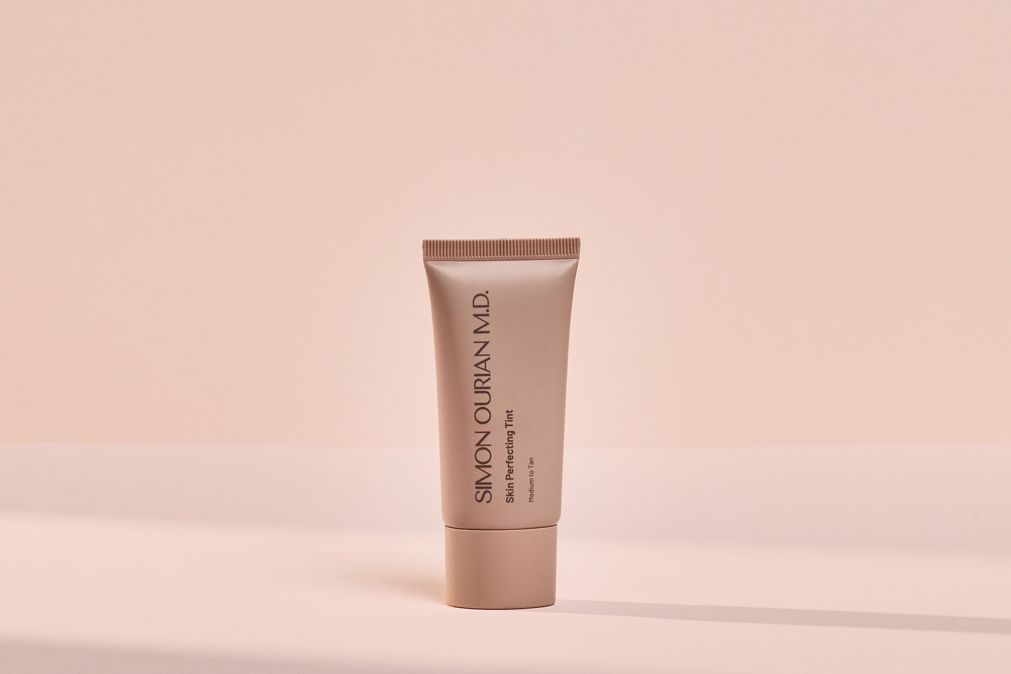 Skin Perfecting Tint Medium to Tan